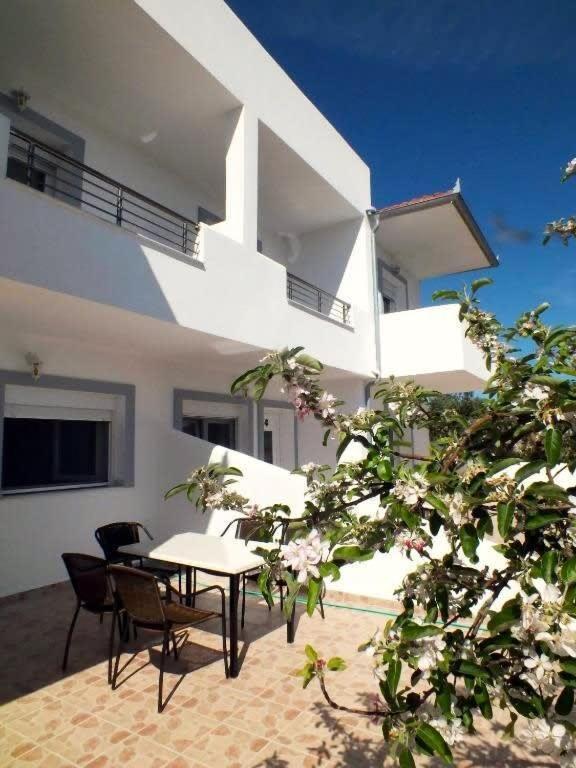 Apartamento Thasos Seaside Serenity - Seaview & Garden Nests Astris Exterior foto